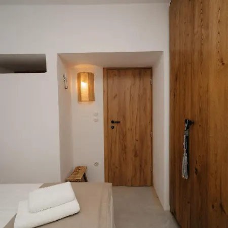 Aillia House * Artemonas