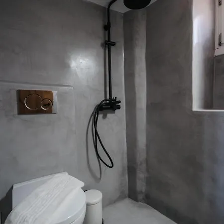 Aillia House Artemonas