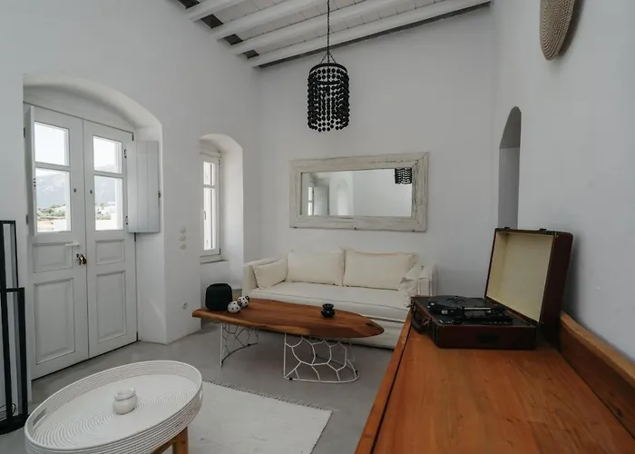 Aillia House Artemonas